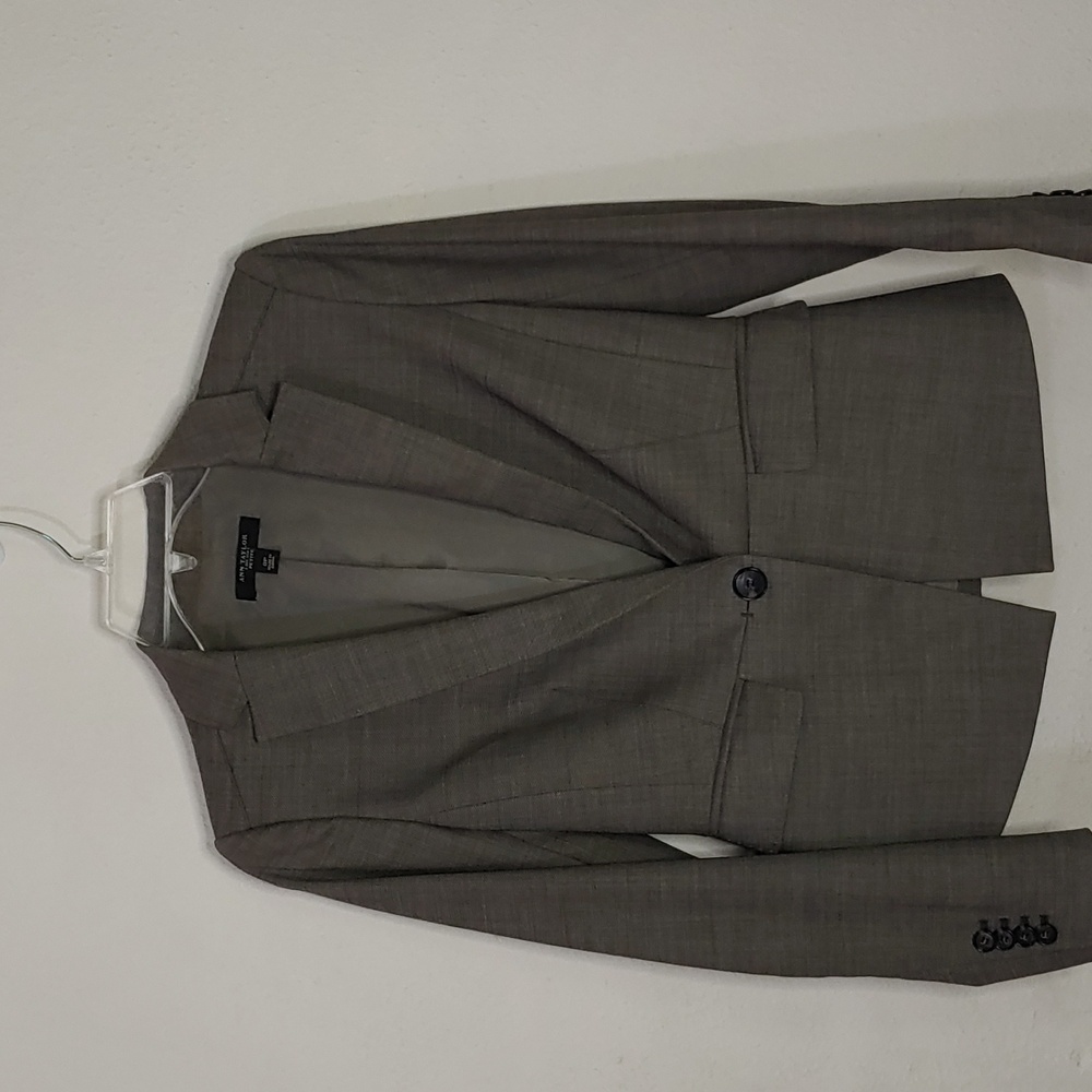 Ann Taylor Women's Size 0 Petite Wool Blend Blazer